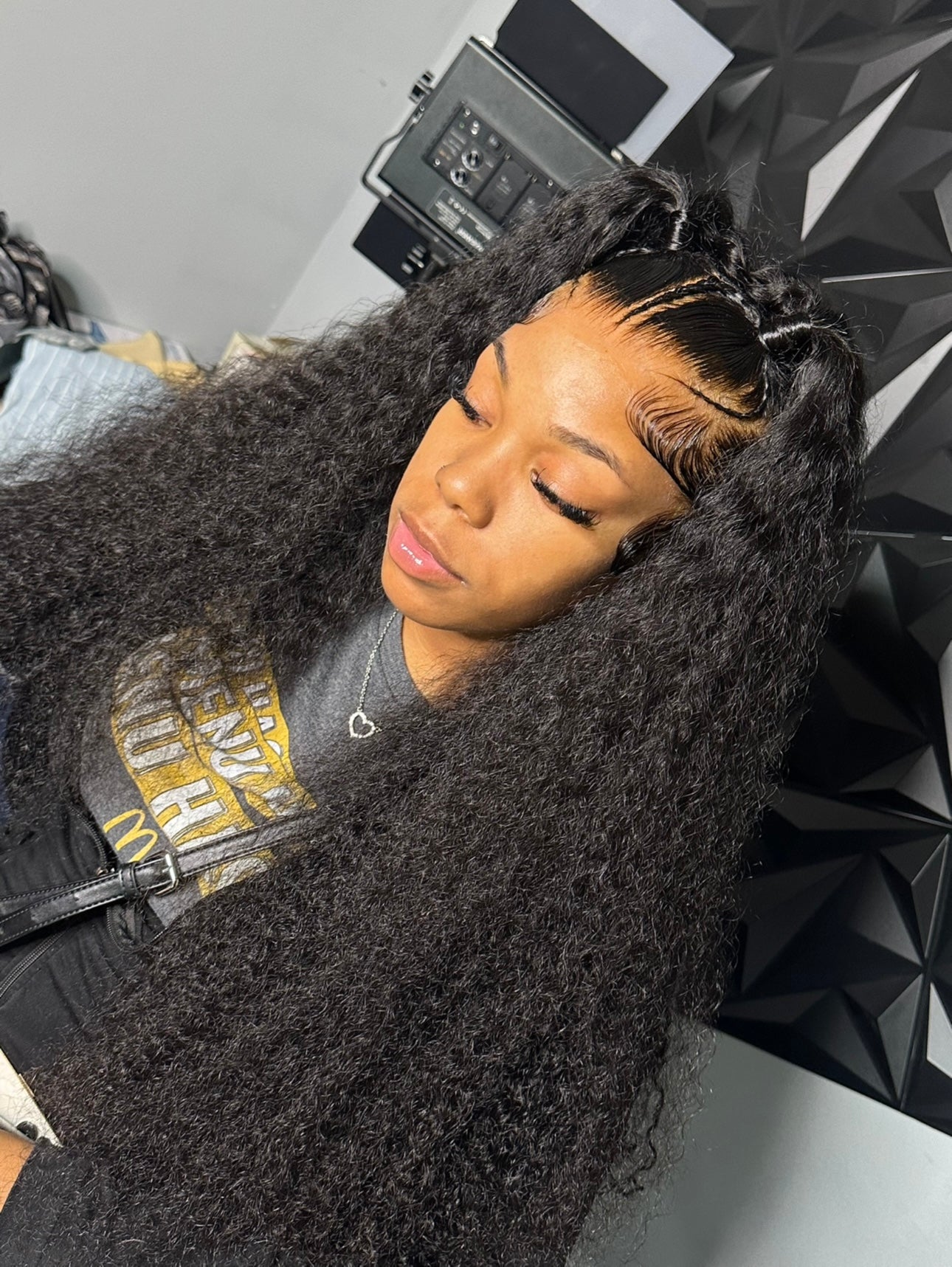 13X4 HD LACE FRONTAL WIGS